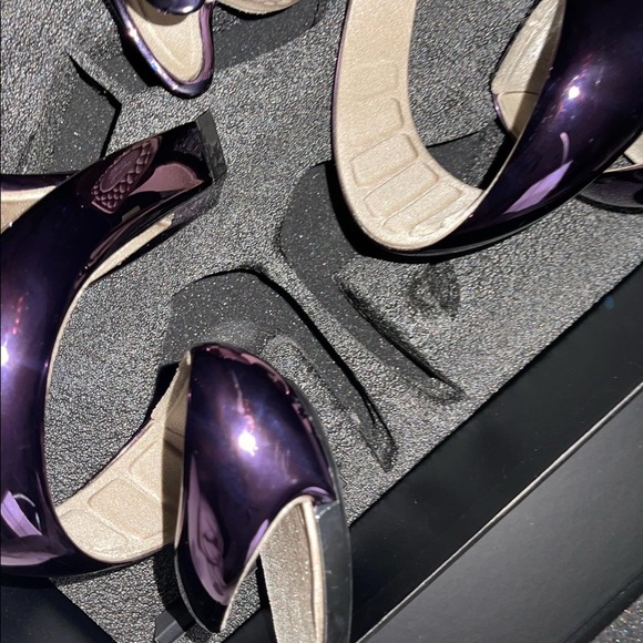 SOLD! - Picture 2 of 6